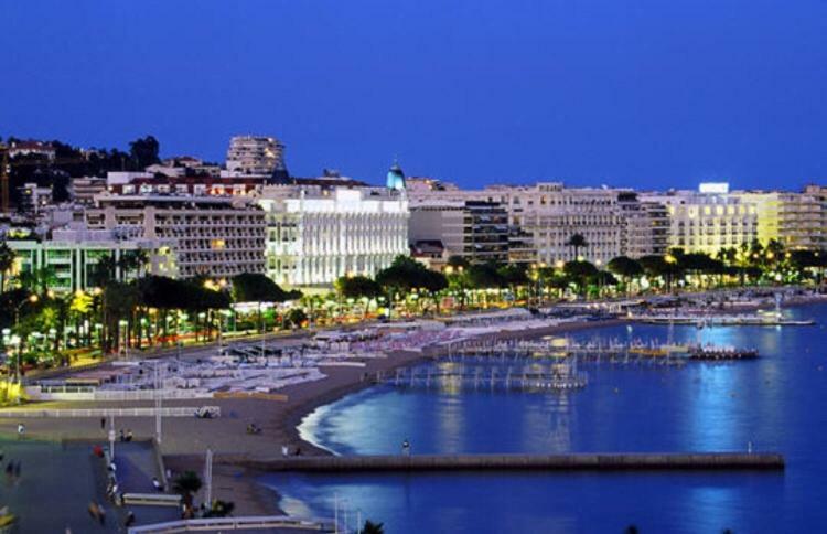 Appartement Type Loft Cannes Bagian luar foto